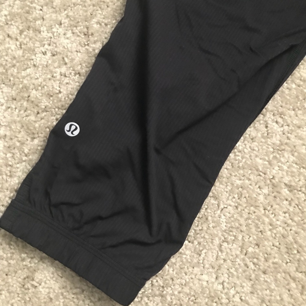 Lululemon Studio Crop Ii - image 5